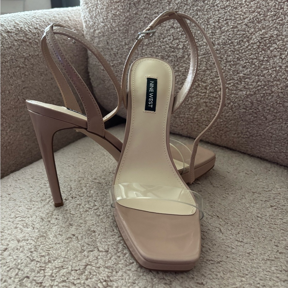 Nine West Women's Nude Heels size 8